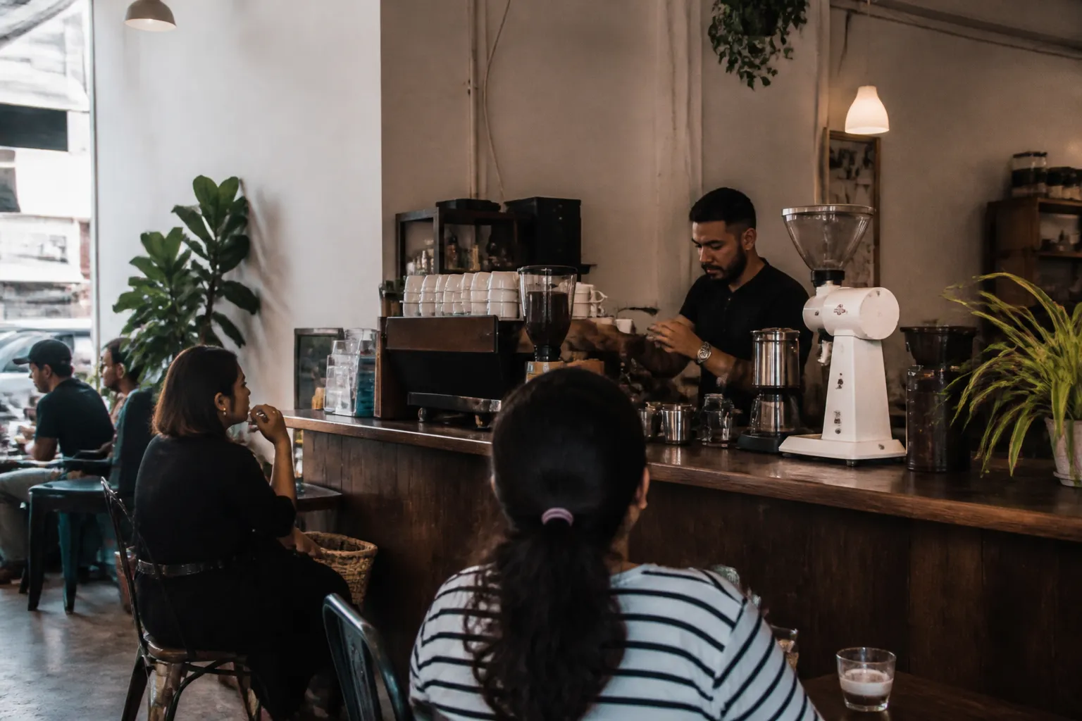 Editorial city scene for vietnamese coffee near me in LA