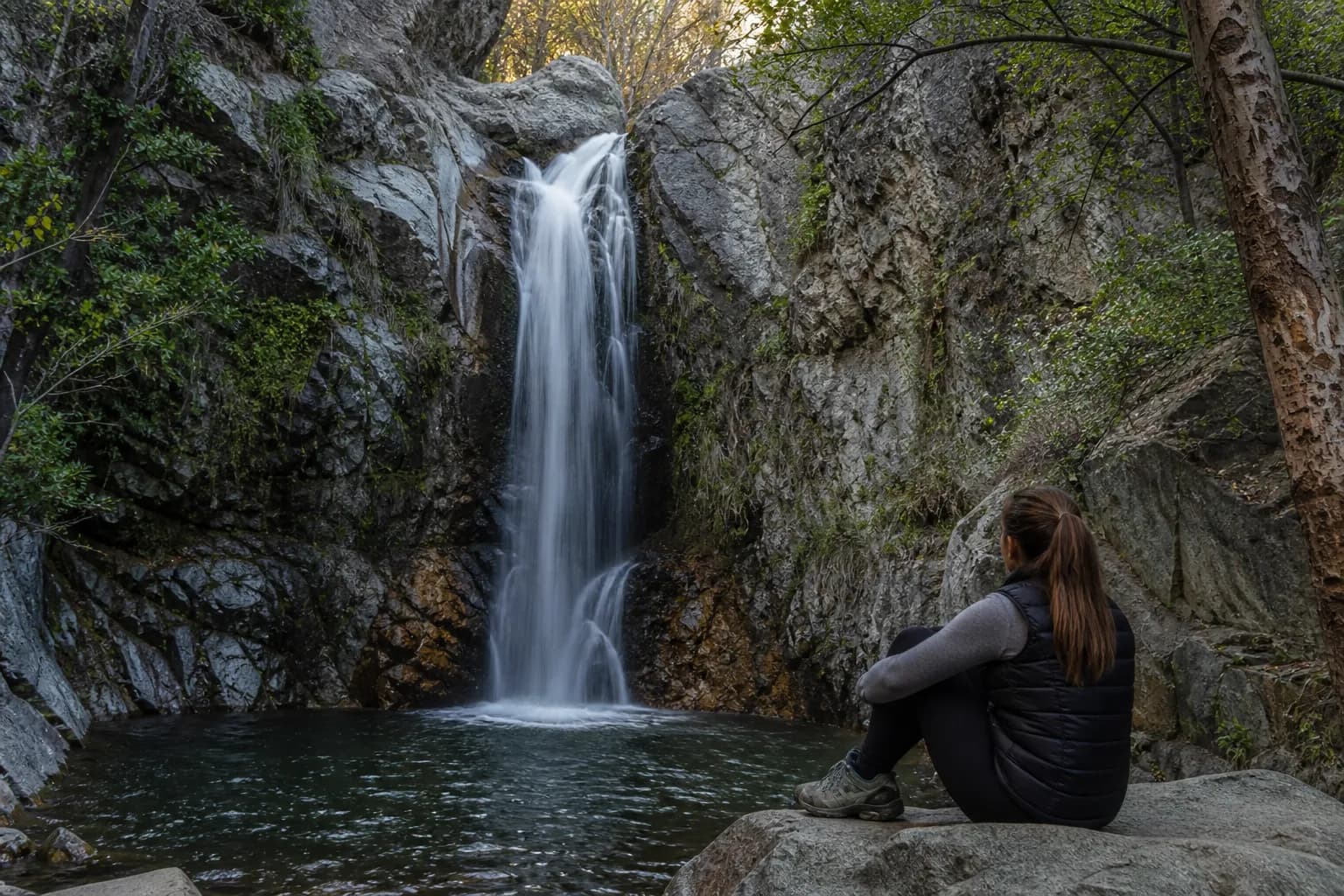 Editorial city scene for best waterfall hikes in LA