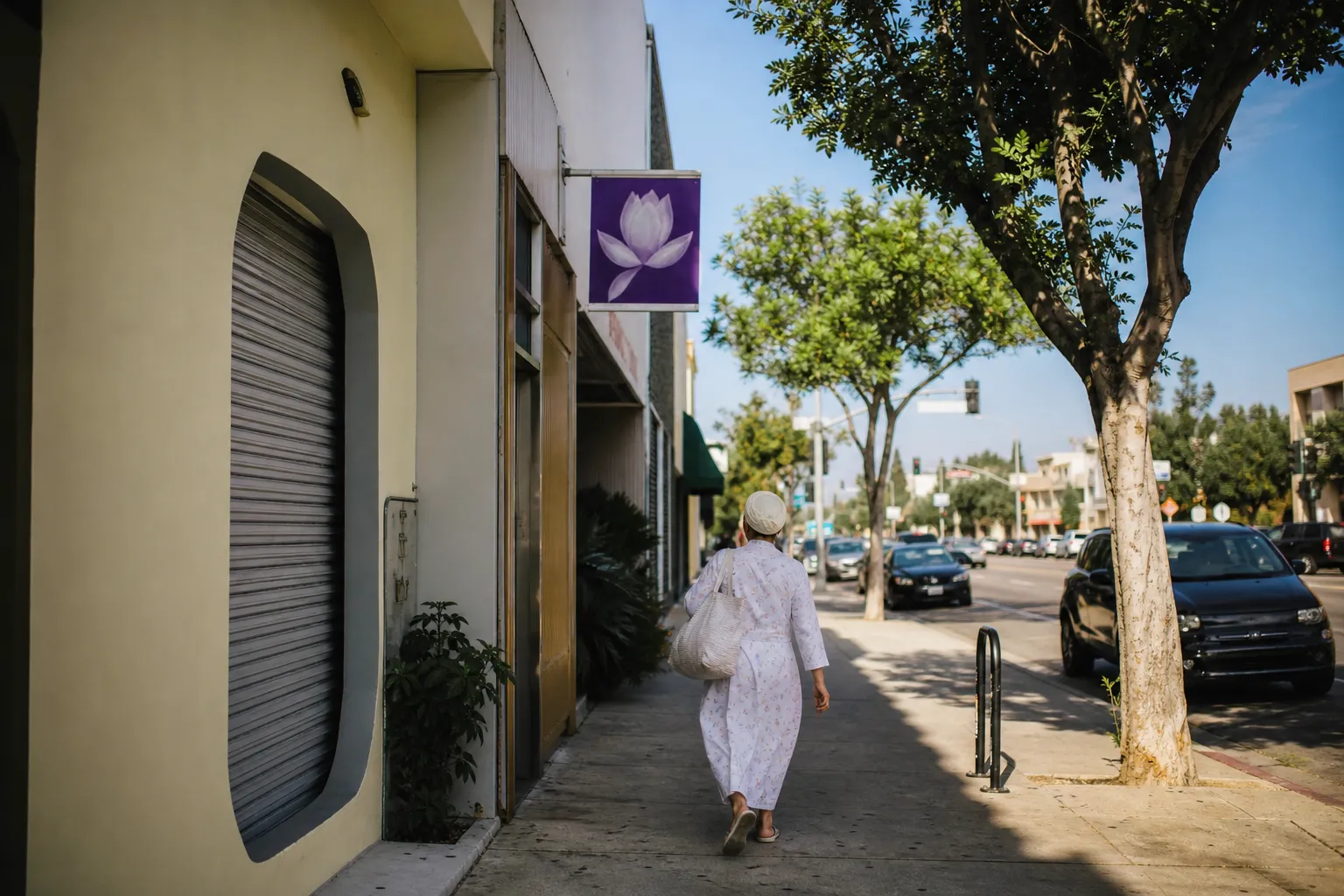 Editorial city scene for korean body scrub in LA