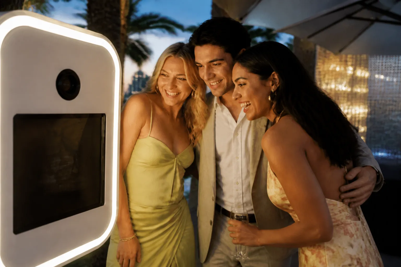 Miami photo booth close to me guide