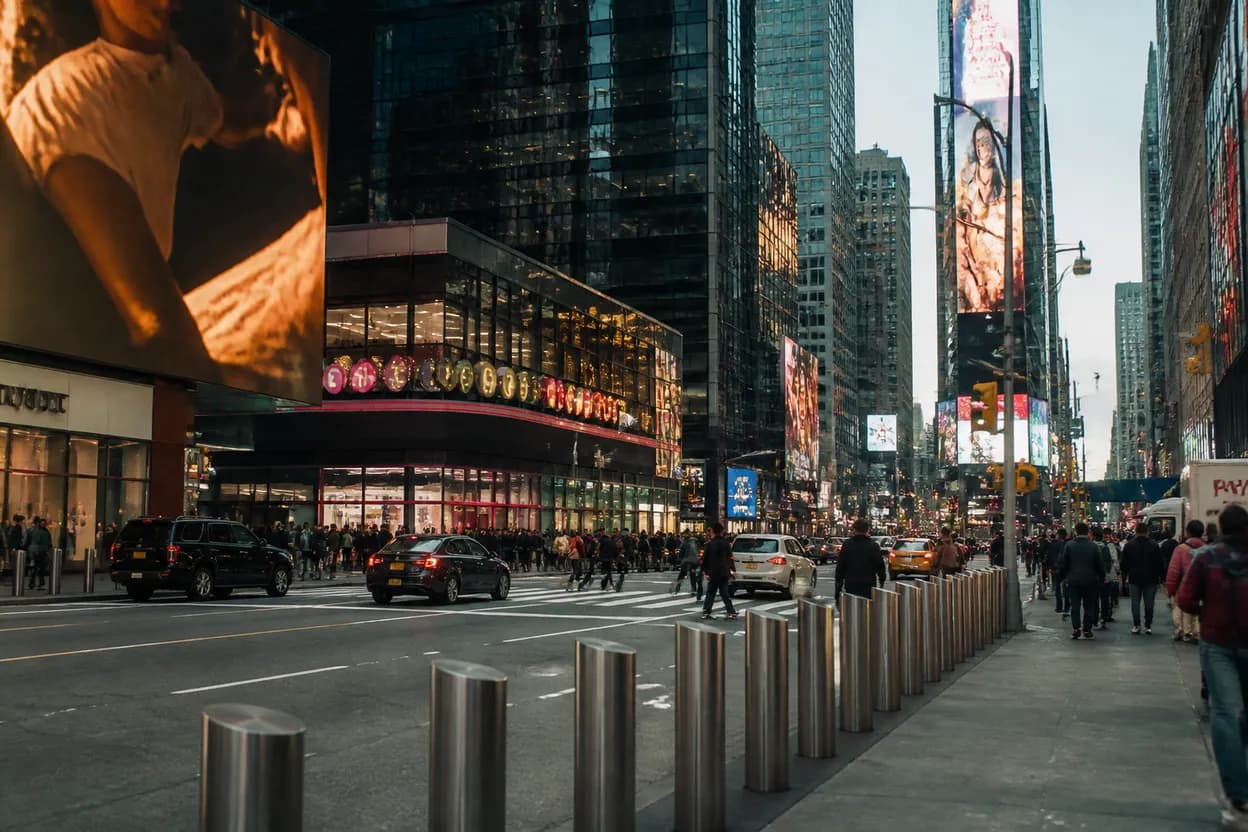 Realistic city scene for how old is tom holland: Free NYC Culture and Outdoor Stops