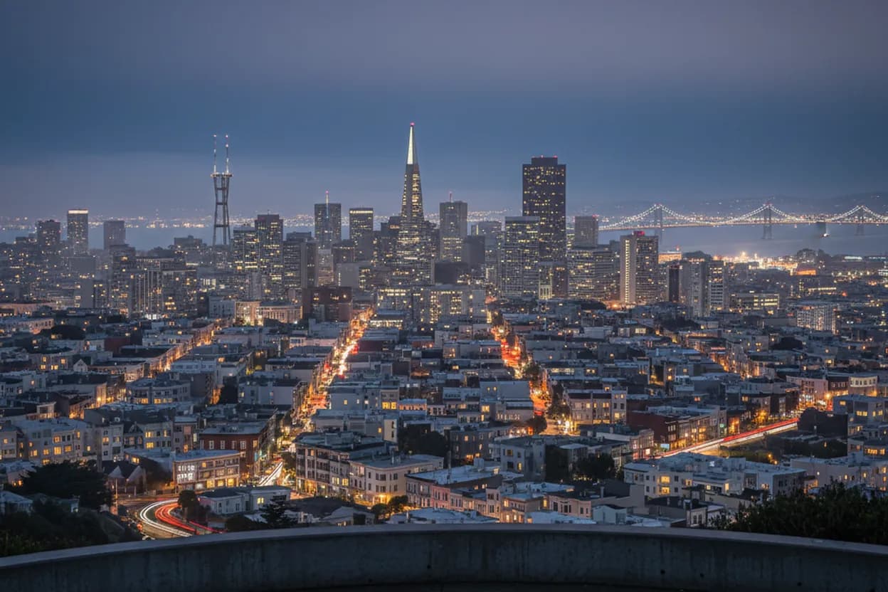 Realistic city scene for deebo samuel: San Francisco Weekend Plan With Smart Backups
