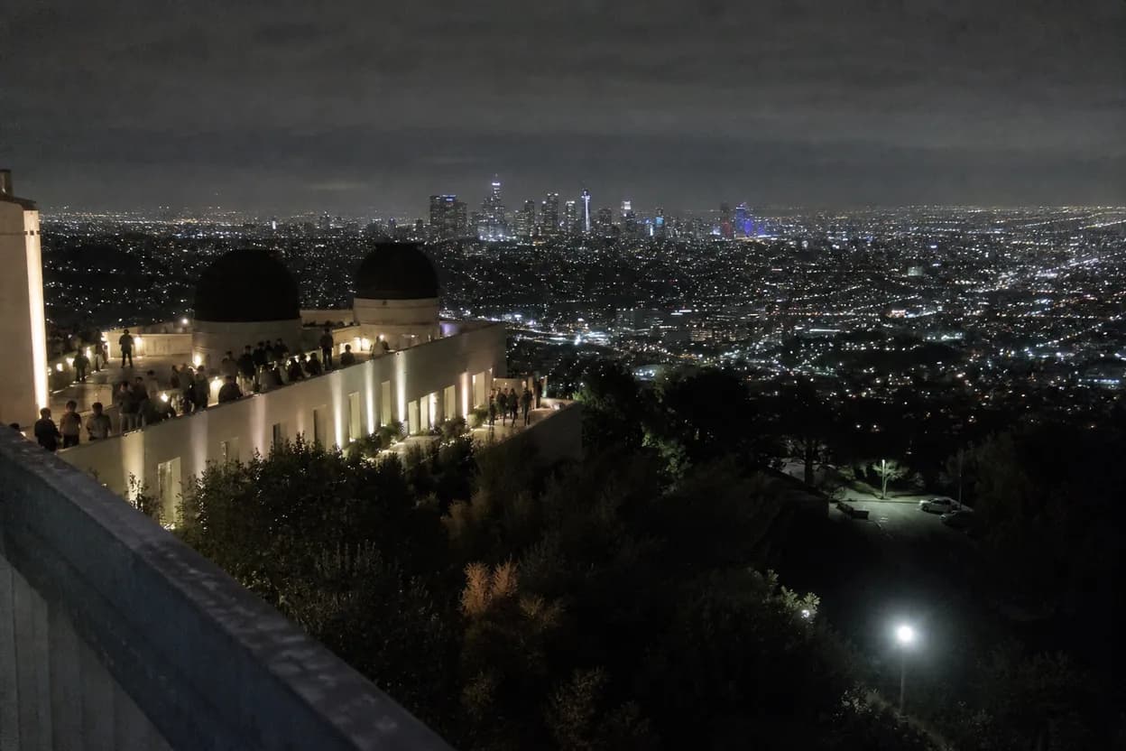 Realistic city scene for joe felz: Odd and Useful Los Angeles Places to Explore