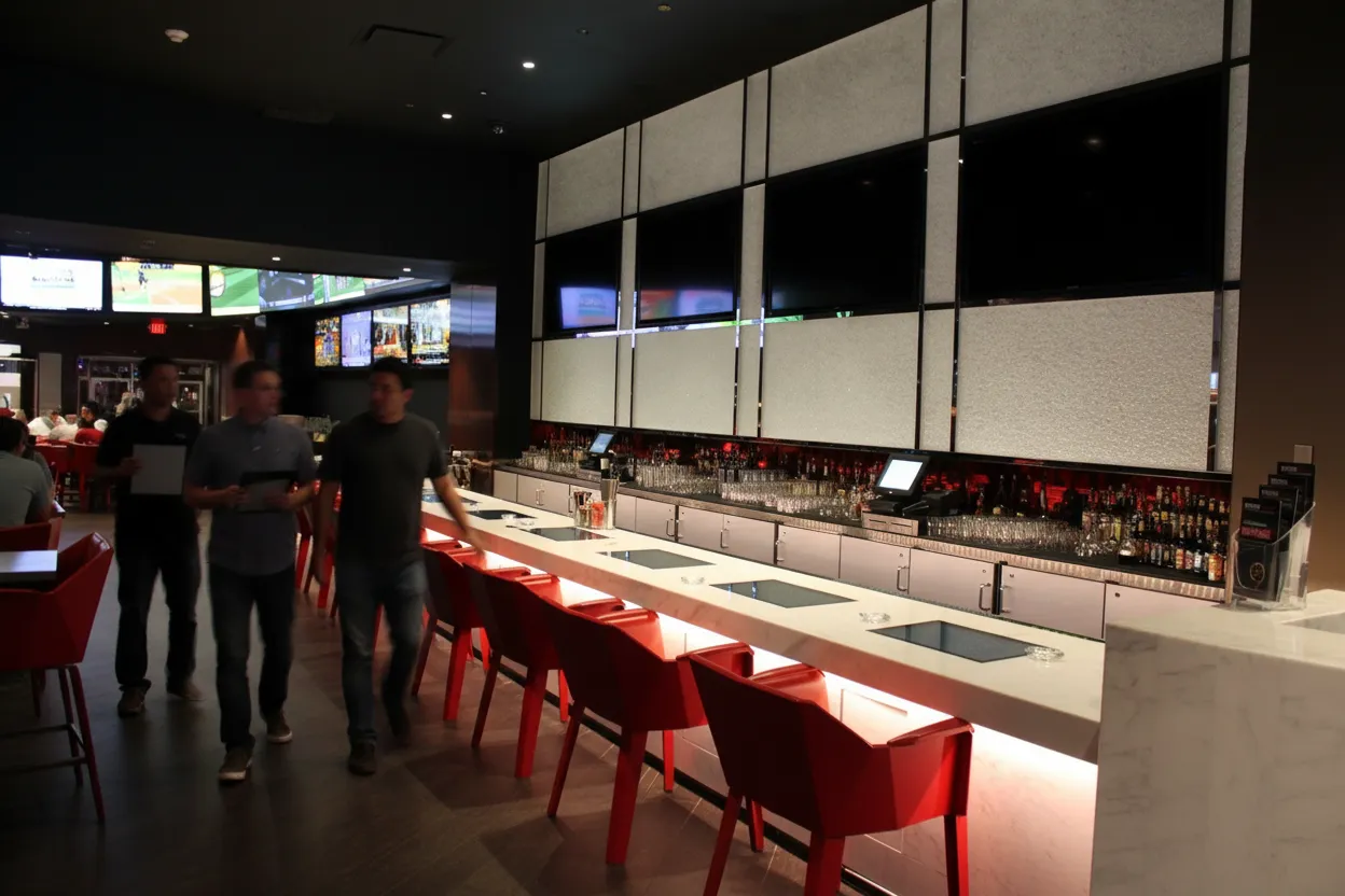 Los Angeles experience scene for ryan hurst Watch Plan at West Hollywood Sports Bars