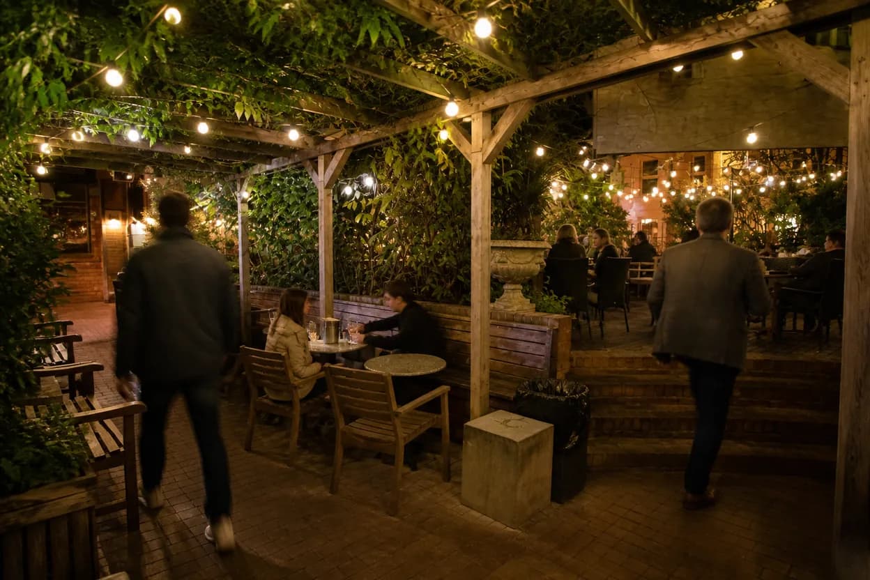 Los Angeles experience scene for Finding Unique Spots to Watch NFL Preseason Games in Los Angeles