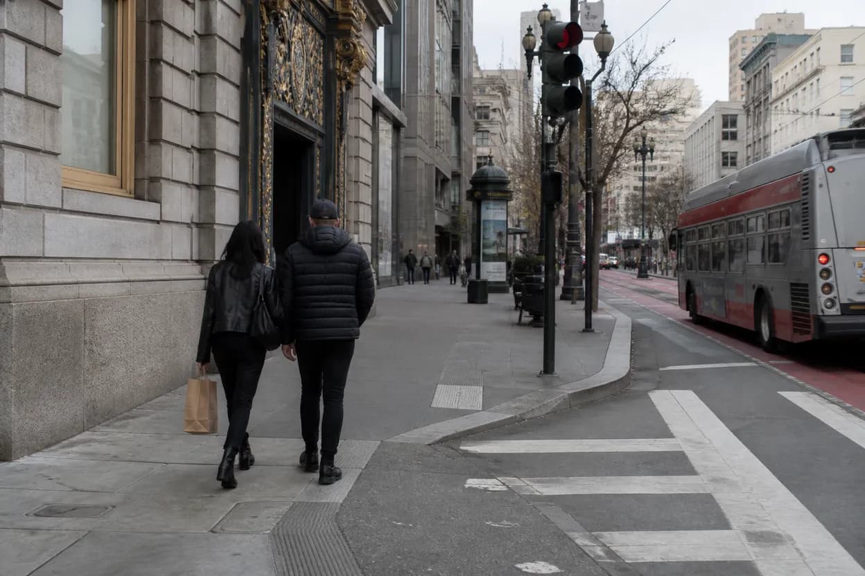 Practical city scene for cesar gastelum: A Practical San Francisco Market Meal Guide