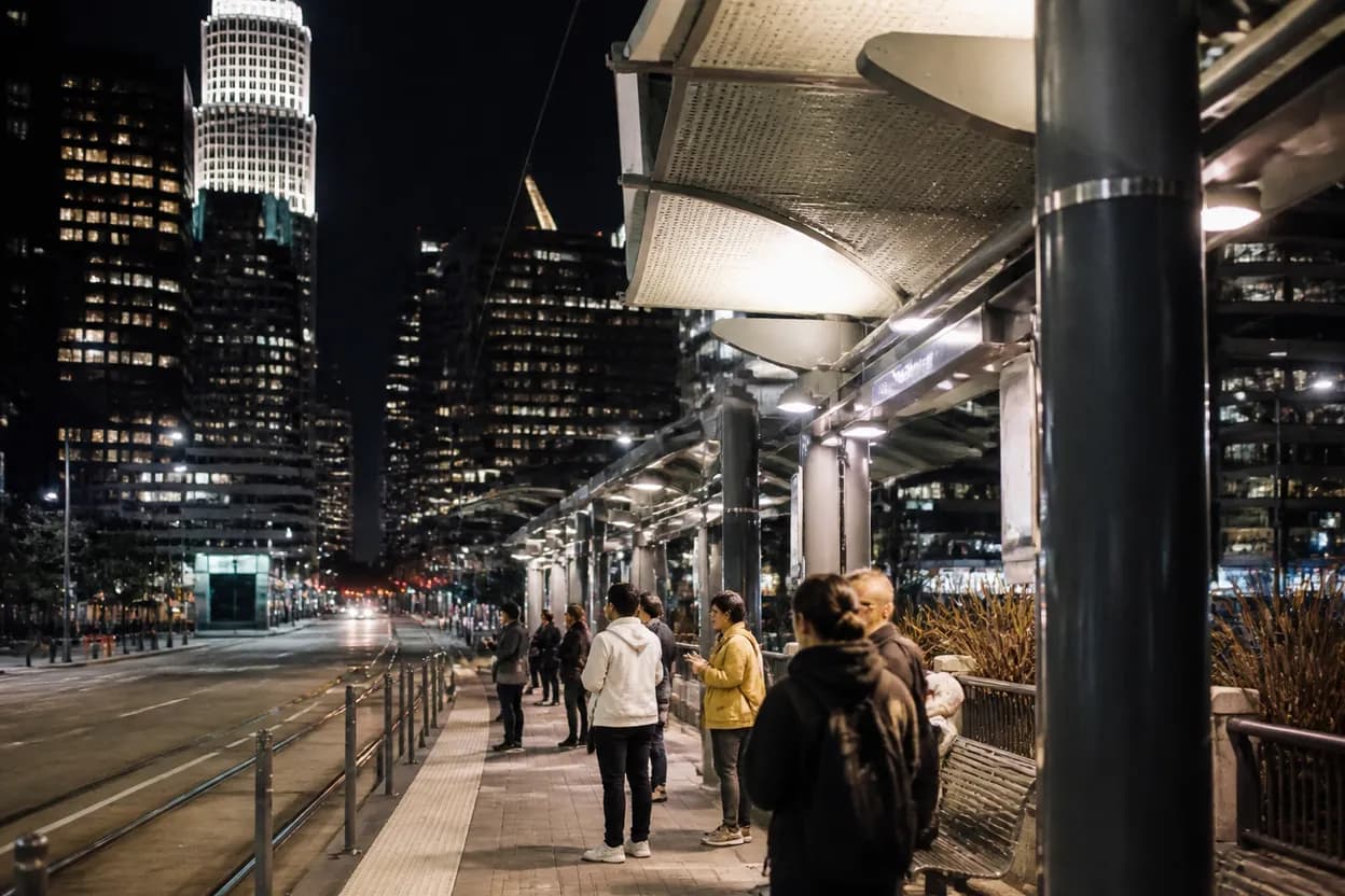 Realistic city scene for sydney towle: A Los Angeles Learning and Research Route