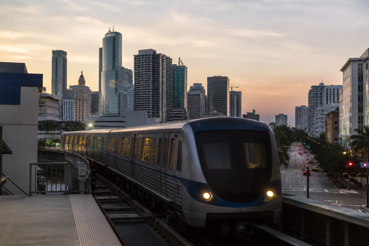 Realistic city scene for marines: How to Navigate Miami Without Guessing