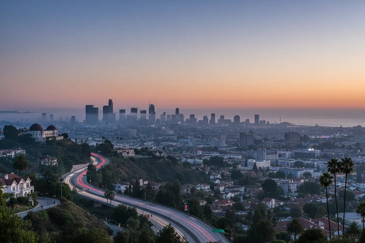 Realistic city scene for aoc: A Useful Los Angeles City Guide