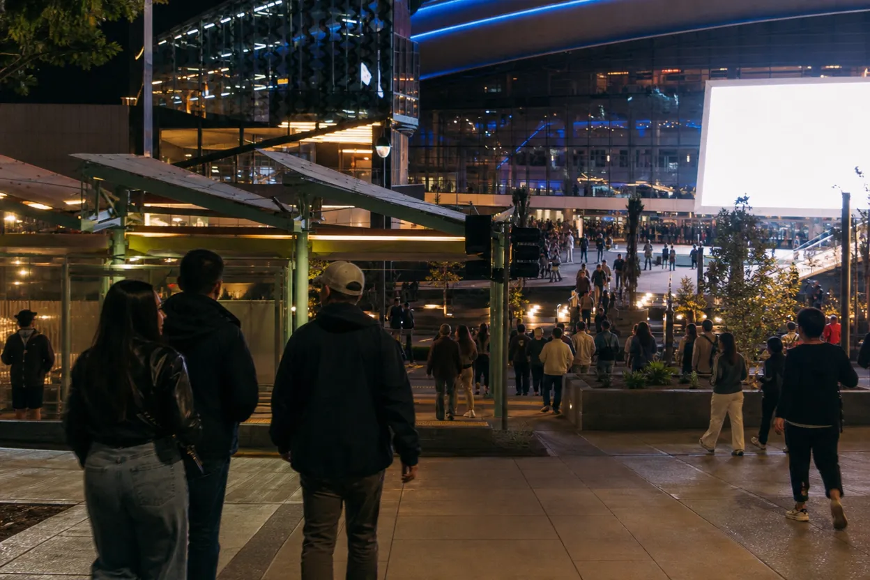 San Francisco experience scene for mn lynx Dinner Route Near Chase Center in Mission Bay