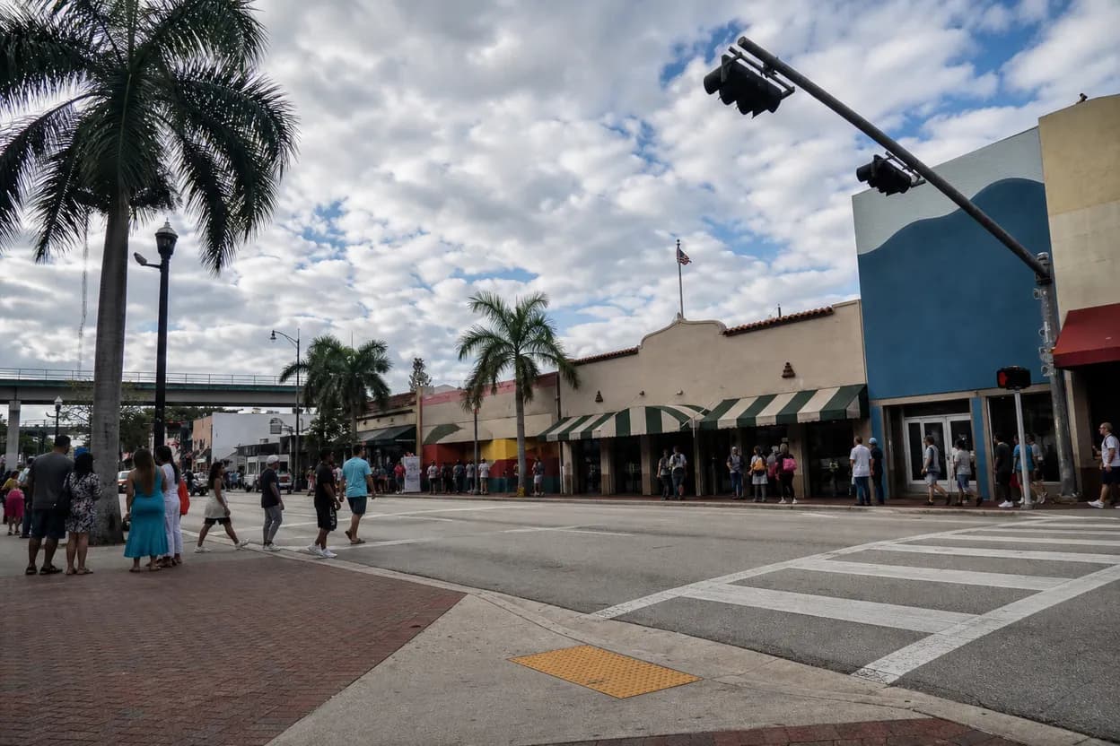 Cover scene for cruz azul - philadelphia in Miami: cafecito stops and transit