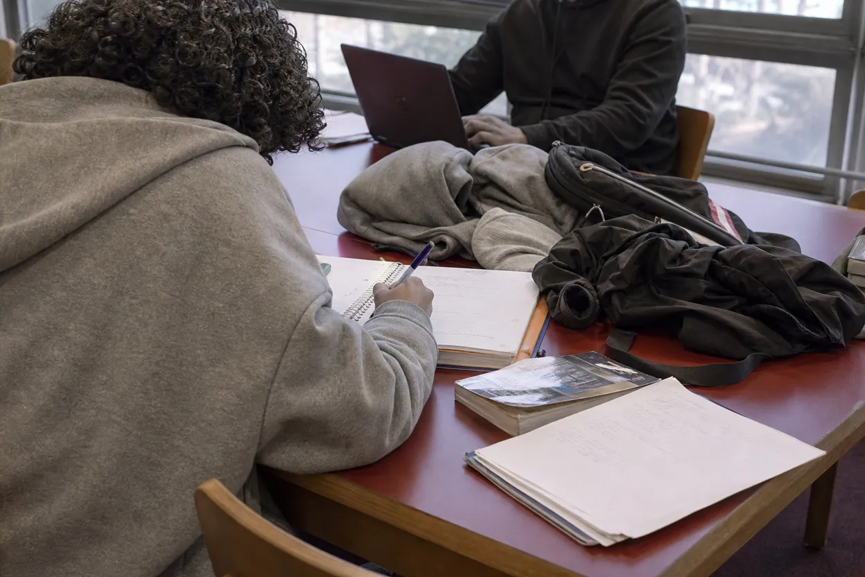Editorial detail for Mosholu Library Homework Trial for Bronx Teens Before Phones Go Away
