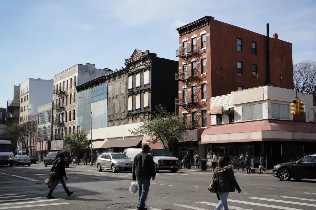 Cover scene for mohamed coulibaly and Harlem's West African restaurant corridor for dinner