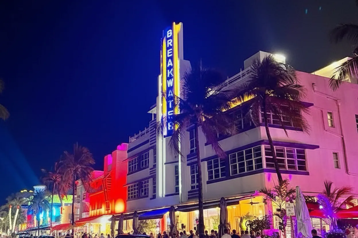 Cover scene for powerball winning meal restaurants: Miami Local Decision Guide