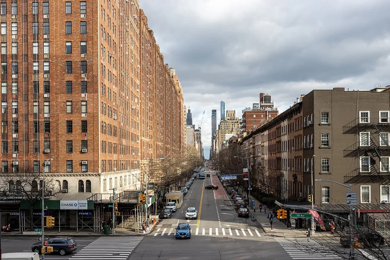 Real reference photograph for Lower Manhattan Wine Dates That Feel Relaxed Not Overplanned in New York City.