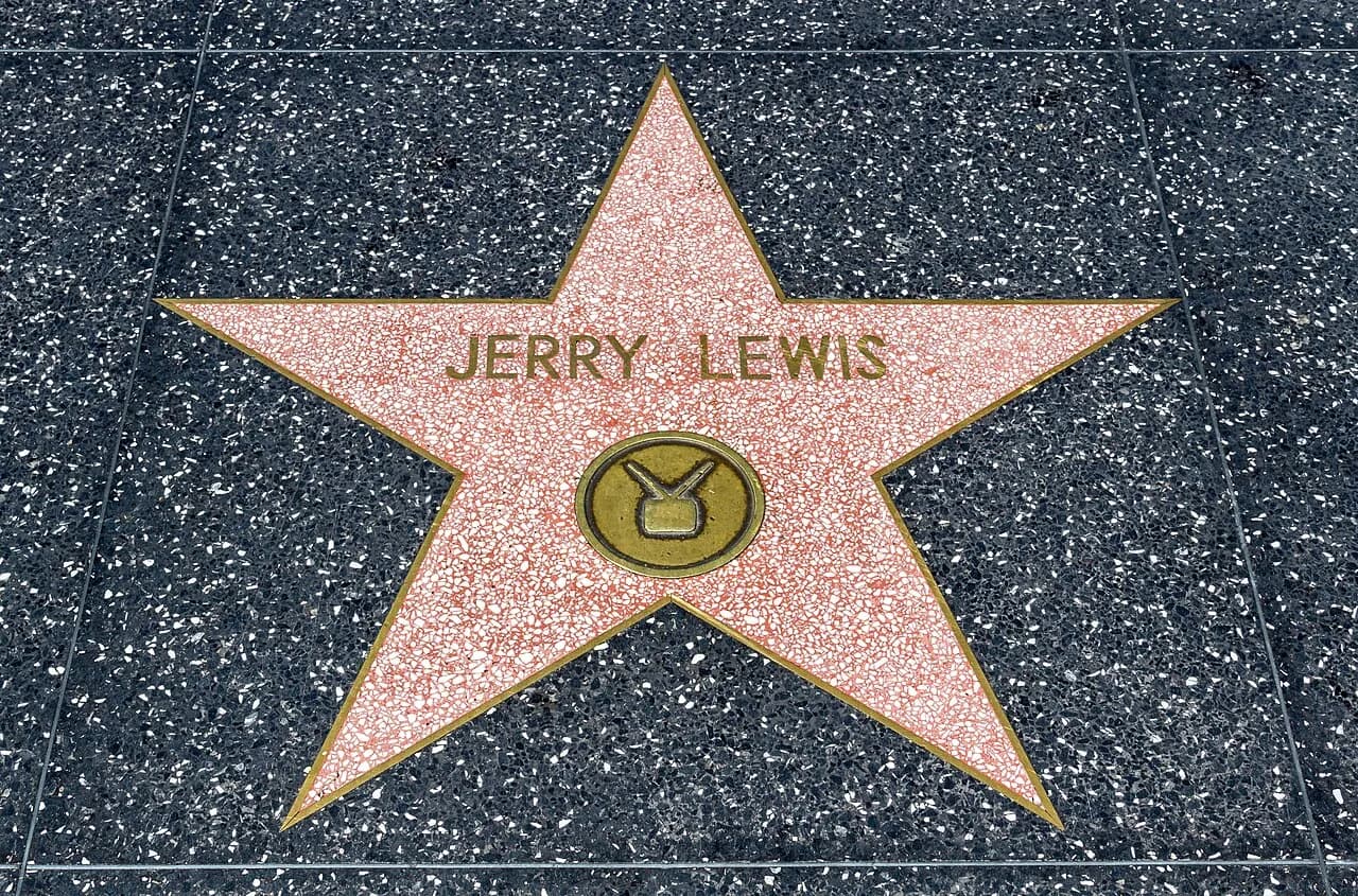 Real reference photograph for Koreatown Screens for Tonight's Basketball Without Huge Crowds Guide in Los Angeles.