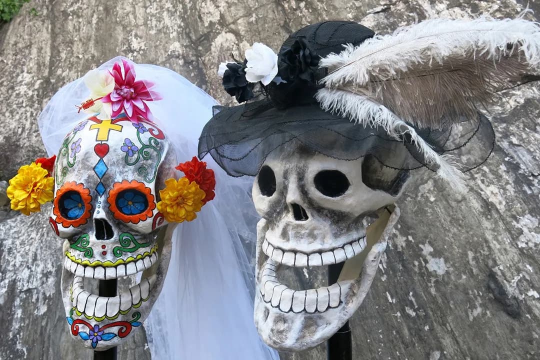 Giant Puppets and Veracruz Dance Lead a Bronx Day of the Dead Parade
