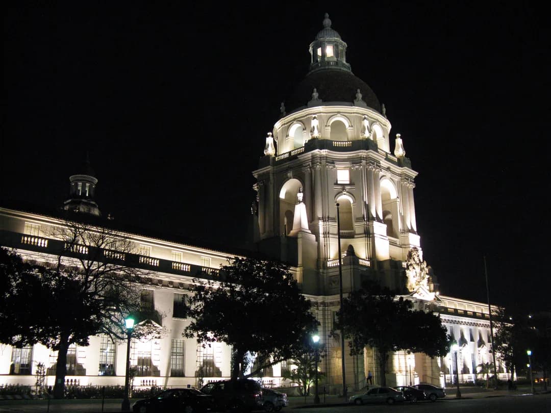Old Pasadena's Ghosts, From City Hall to Route 66