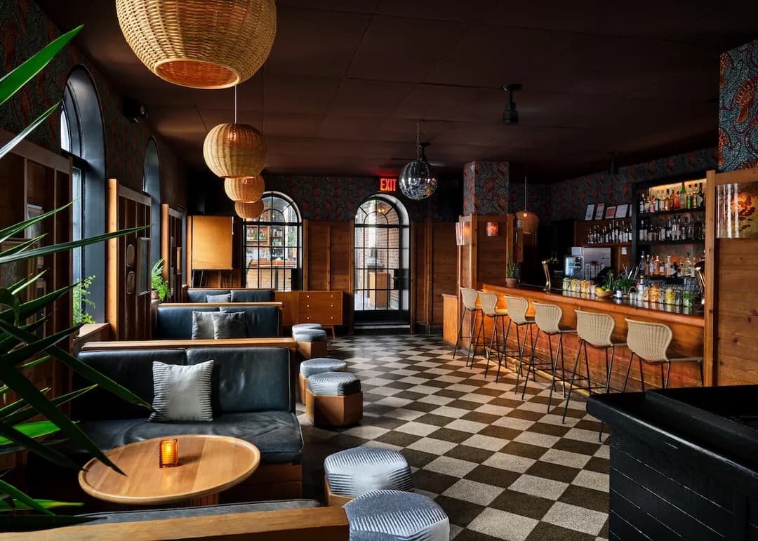 Gramercy Rooftop Bar 18 Floors Above the Freehand Hotel