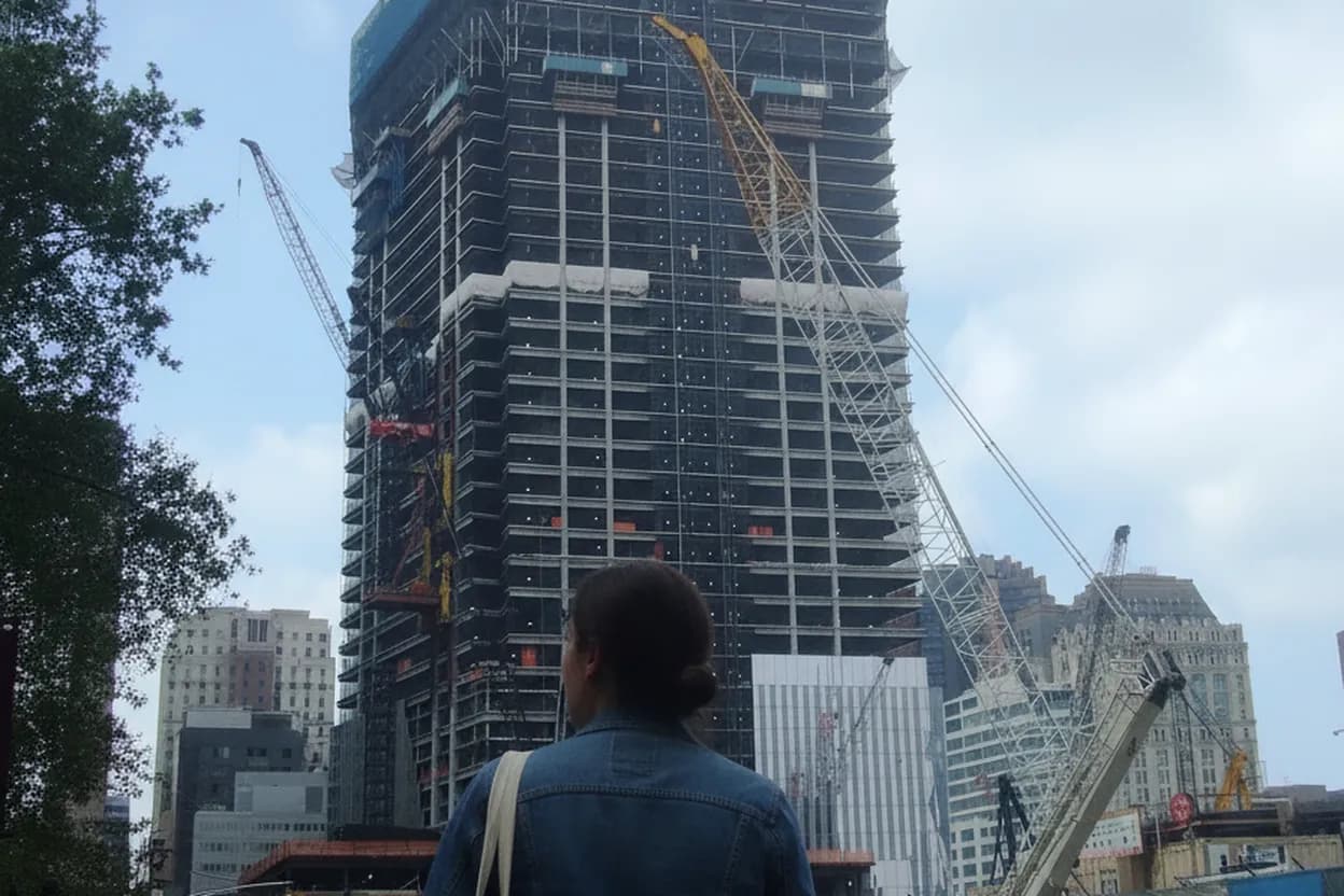 NYC experience scene for 2 World Trade Center Construction: What It Means for the NYC Skyline