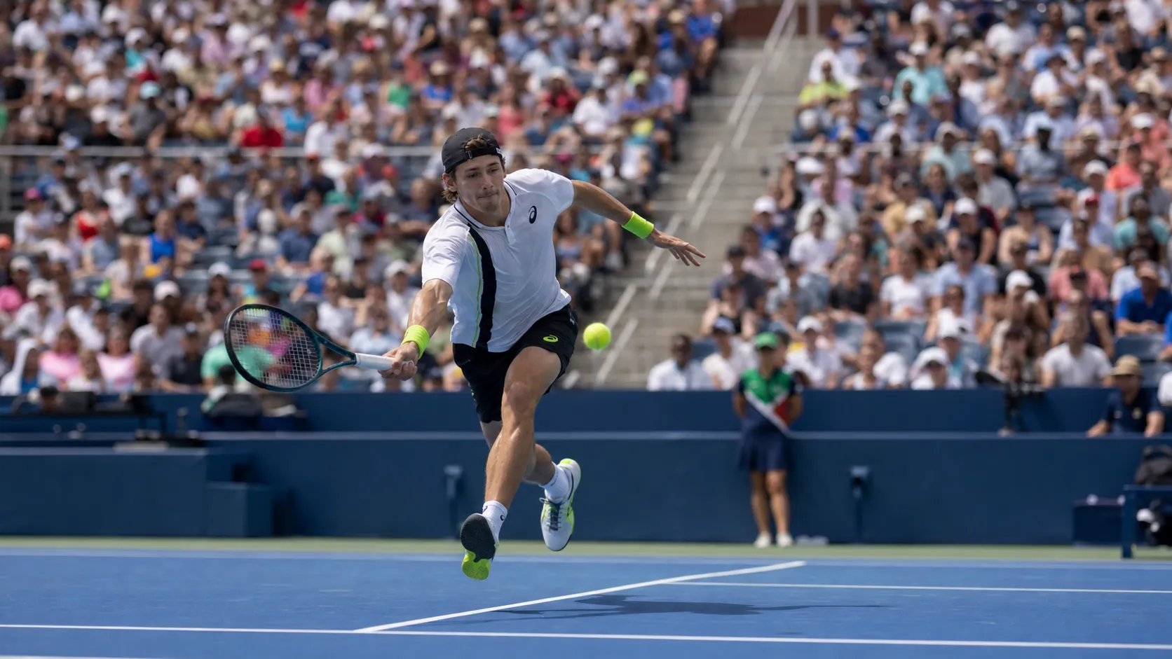 Photorealistic US Open tennis scene for Alex de Minaur’s Speed Could Reshape the US Open Draw.