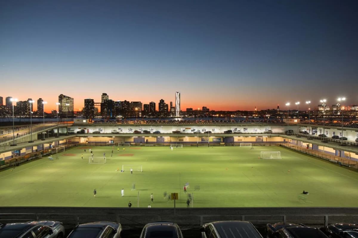 Hudson River Park tennis courts