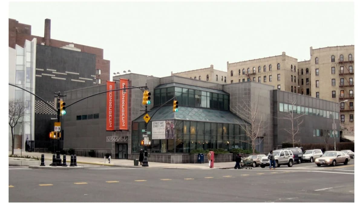 Bronx Museum entrance