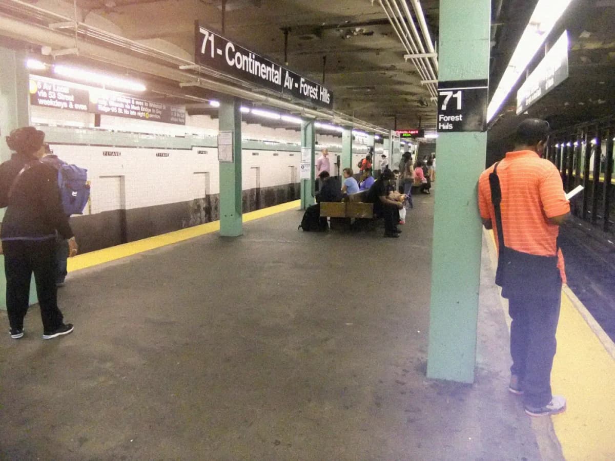 Forest Hills Stadium forest Hills 71st Avenue subway platform