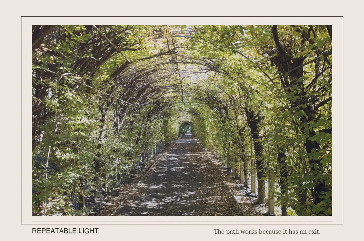 Snug Harbor allee