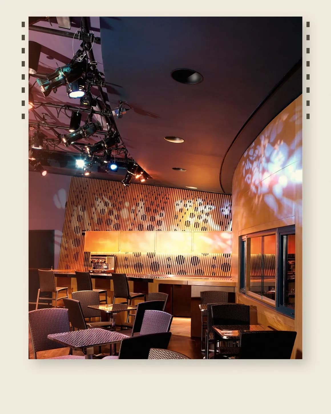 Queens theatre room