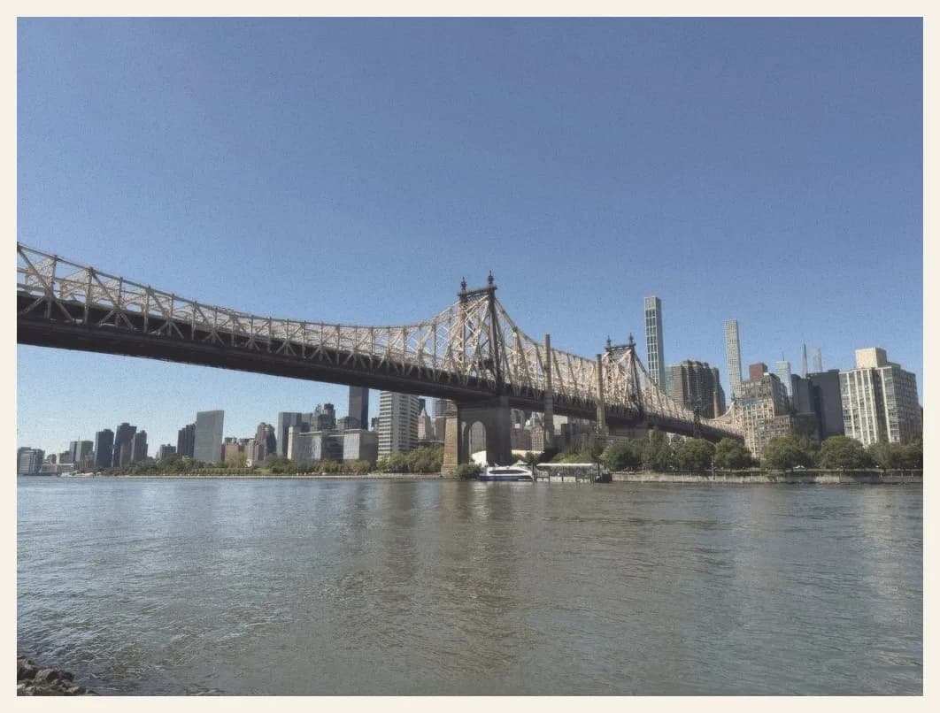 Queensbridge park east river