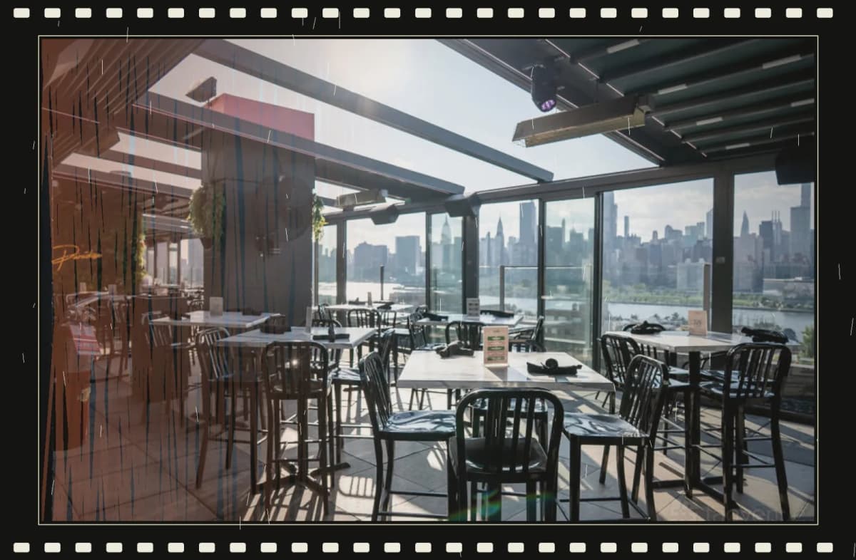 Manhattan lost in paradise table line