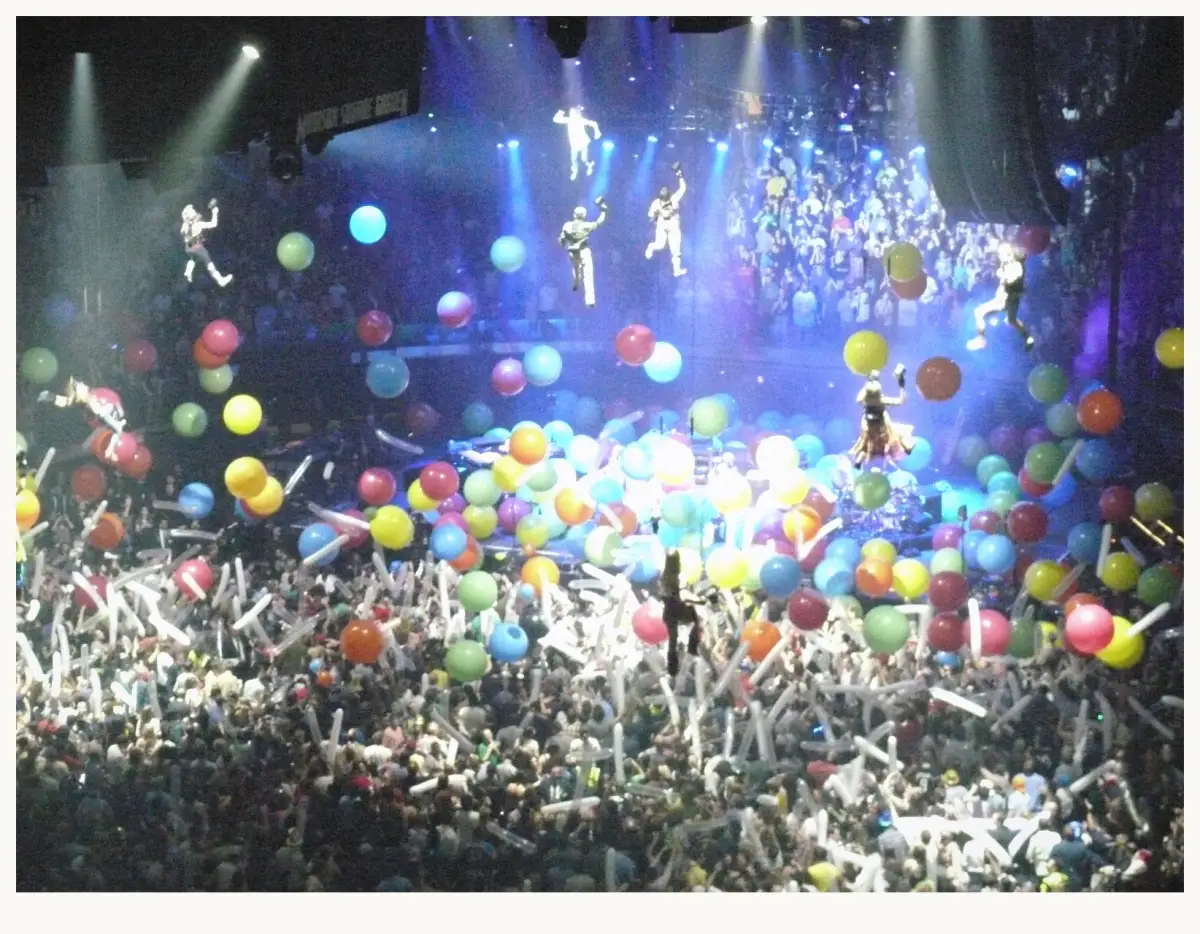 Phish crowd at Madison Square Garden
