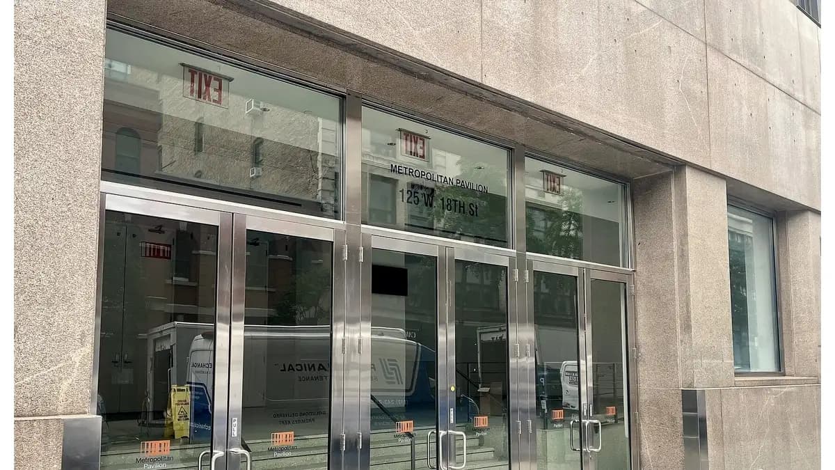 Metropolitan Pavilion entrance