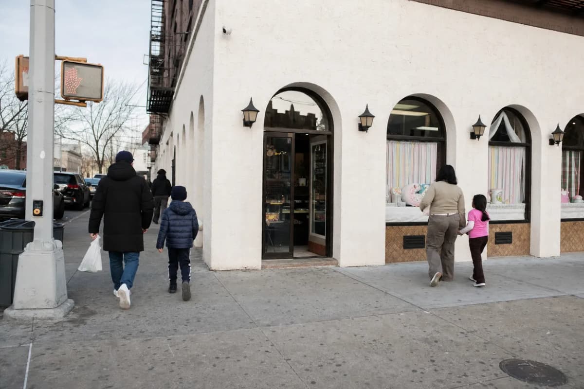 Cover scene for Artuso Pastry Shop: Bronx Cannoli Pickup Before a Backyard Birthday