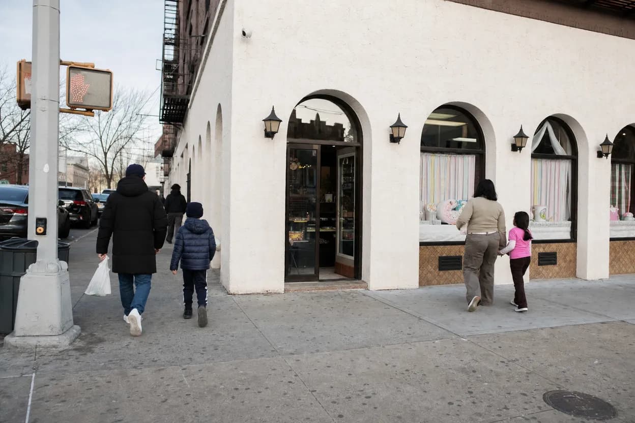 Cover scene for Artuso Pastry Shop: Bronx Cannoli Pickup Before a Backyard Birthday