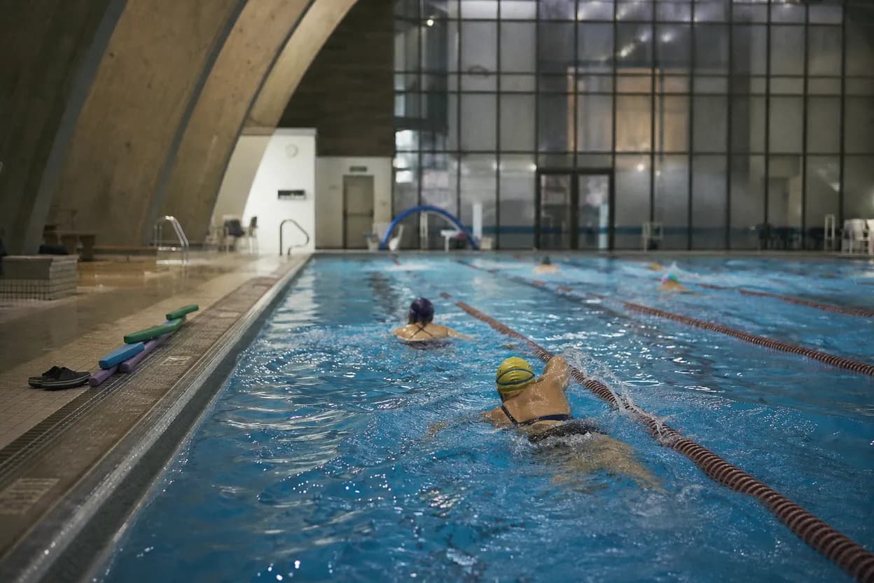 Cover scene for Asphalt Green Lap Swim: A First-Timer Plan for Nervous Adults