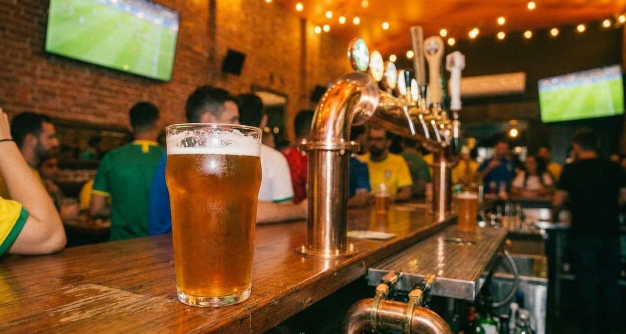 The Mott Haven Taproom Where the LaMelo Trade Talk and the World Cup Standings Shared a Screen on the Same Night - scene