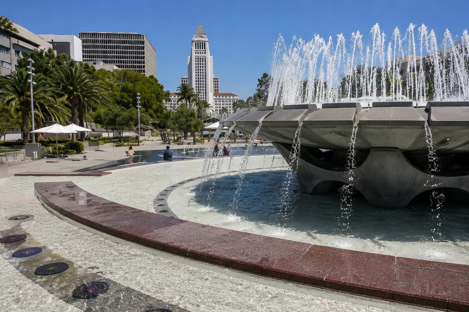 Grand Park fountain area with City Hall in background on a weekend afternoon