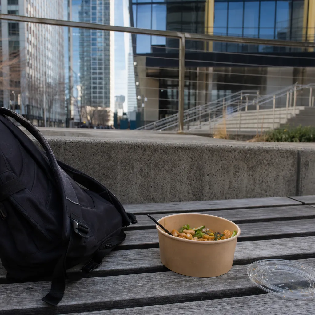 A Downtown Brooklyn takeout bench near an engineering campus
