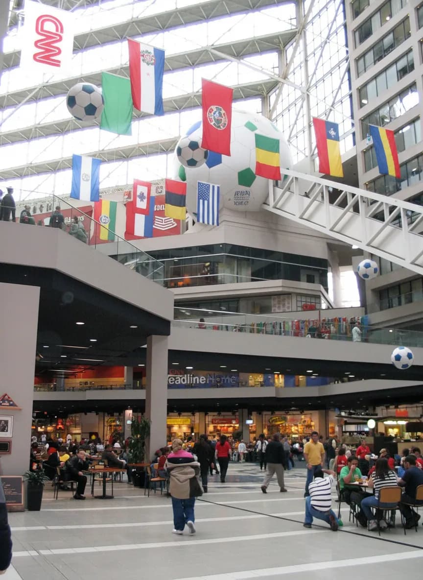 Braves Pirates Atlanta Food Hall