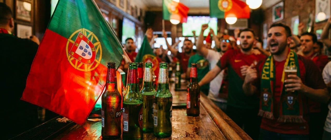 A Bronx Bar for Portugal World Cup Fans in the Irish-Portuguese Neighbourhood - scene