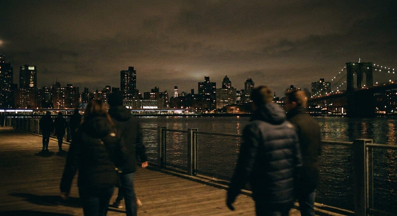 Brooklyn Bridge Park's Dark Sky Corner When the Northern Lights Come South - cover image