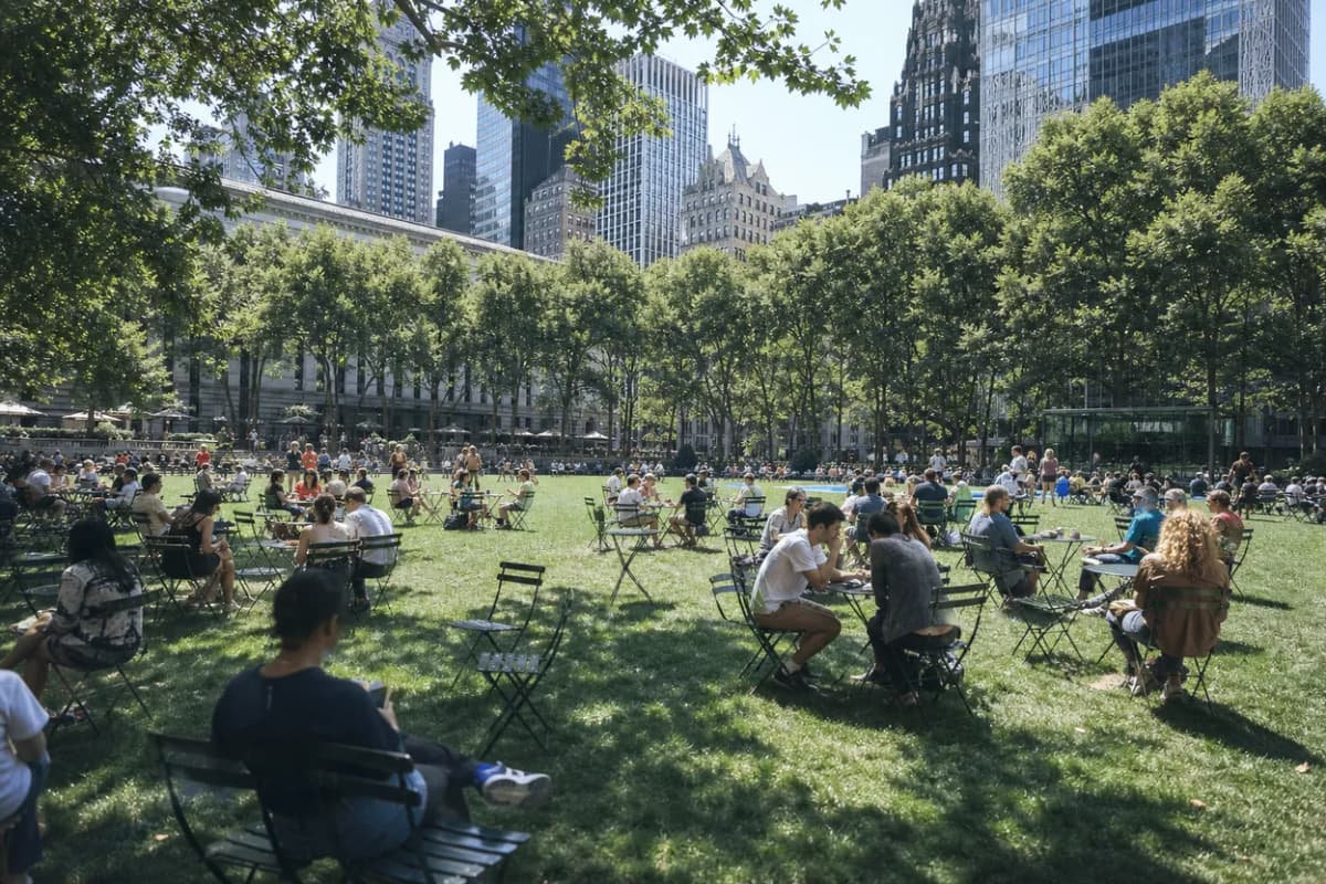 Cover scene for Bryant Park Picnic Performances: A Free Midtown After-Work Culture Plan
