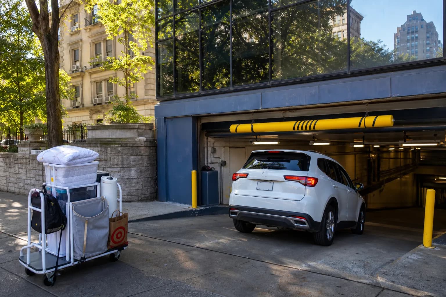 Columbia move-in unload near Morningside Heights in bright daylight