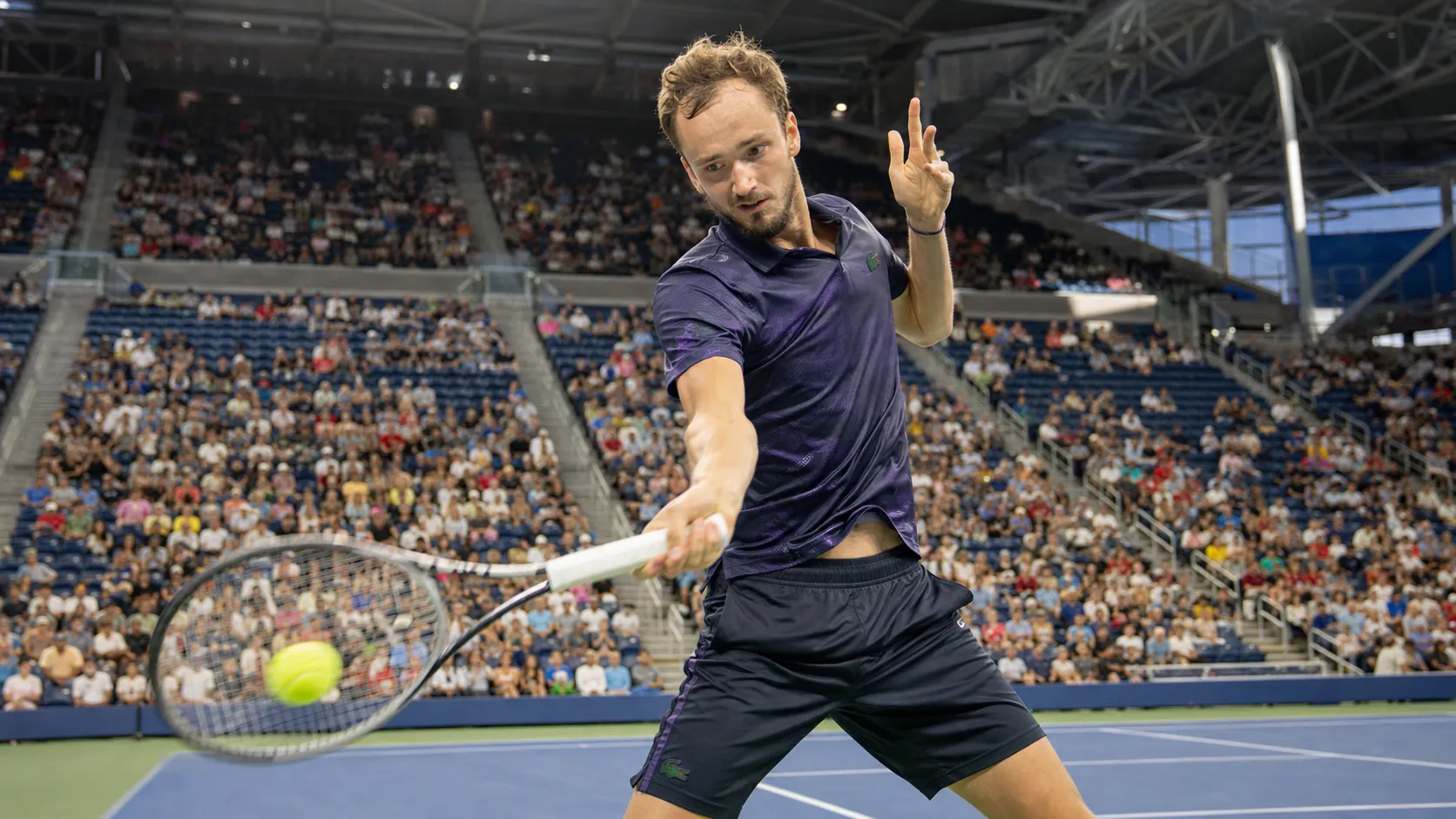 Photorealistic tennis scene illustrating Daniil Medvedev’s New York Experience Still Makes Him Dangerous.