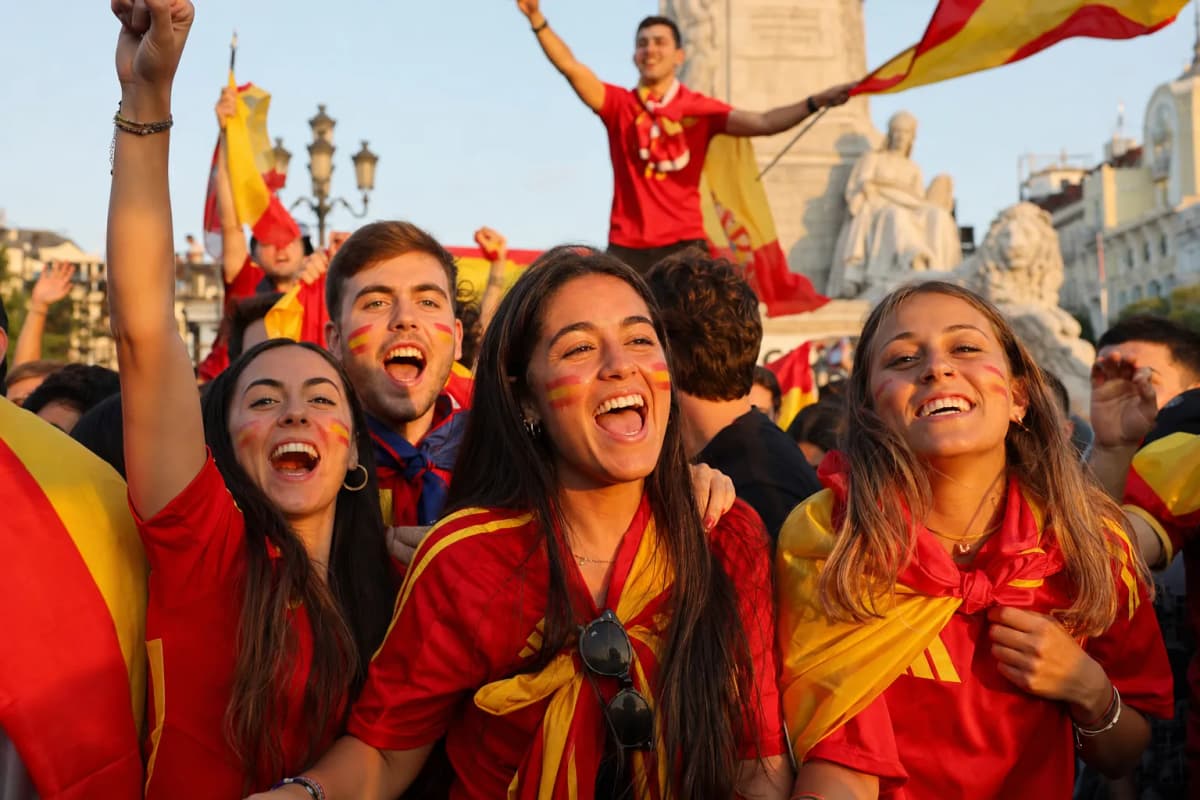 Bright World Cup match-day scene in Dallas.