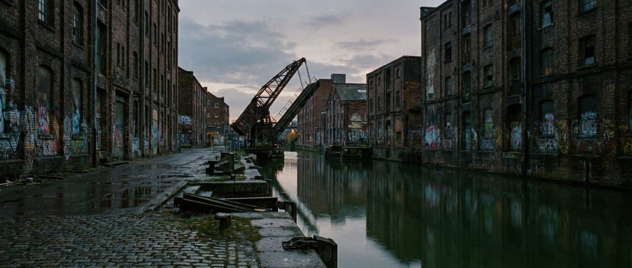 Walking the Gowanus Canal Towpath End to End Takes Forty Minutes and Feels Like Urban Archaeology - cover image