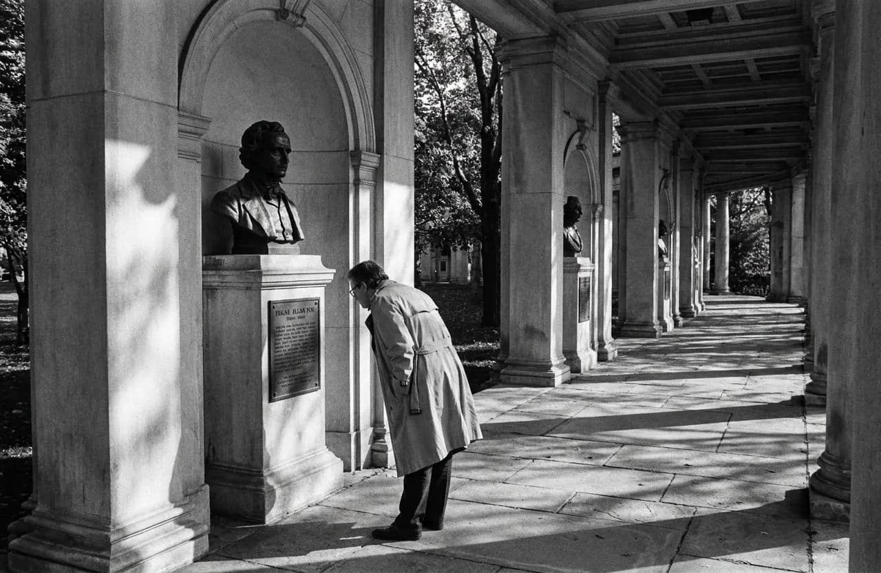 The Hall of Fame for Great Americans — a forgotten colonnade above the Bronx