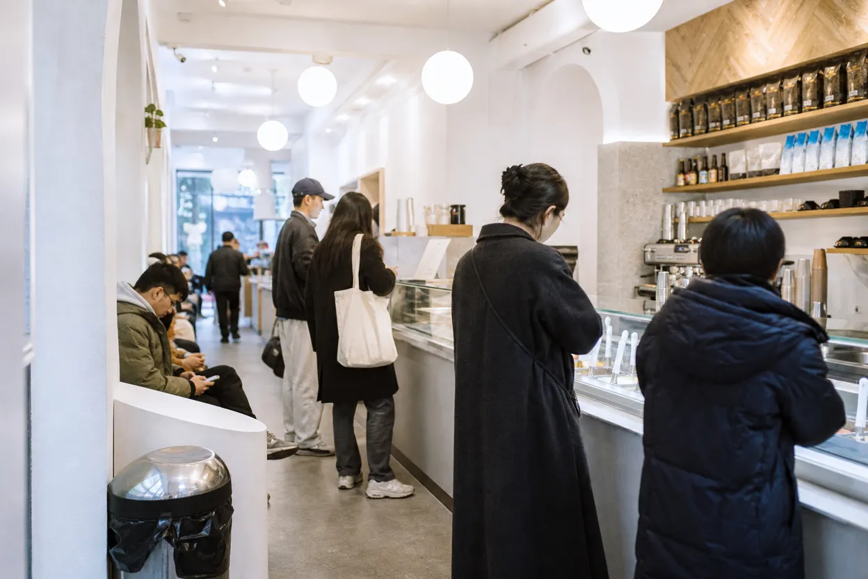 Cover scene for Hana Gelateria in Queens: A Cooldown Stop After the 7 Train Gets Heavy